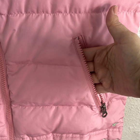 American eagle puffer vest jacket. - Picture 4 of 8